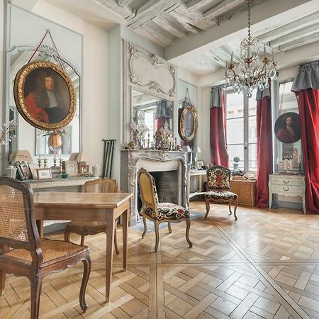 Au Coeur De Paris - Appartement Historique De Madame Du Barry Eksteriør bilde