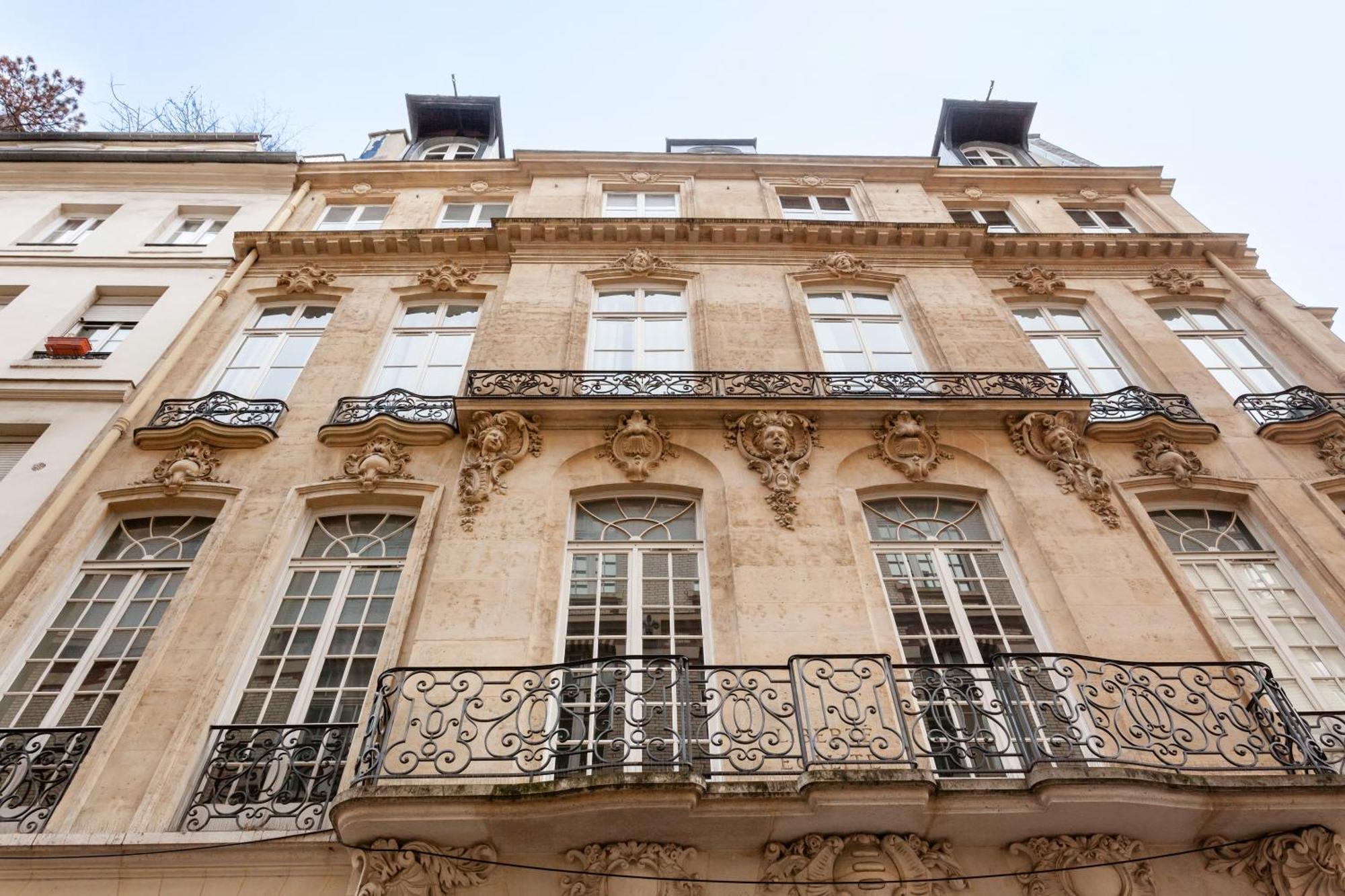 Au Coeur De Paris - Appartement Historique De Madame Du Barry Eksteriør bilde