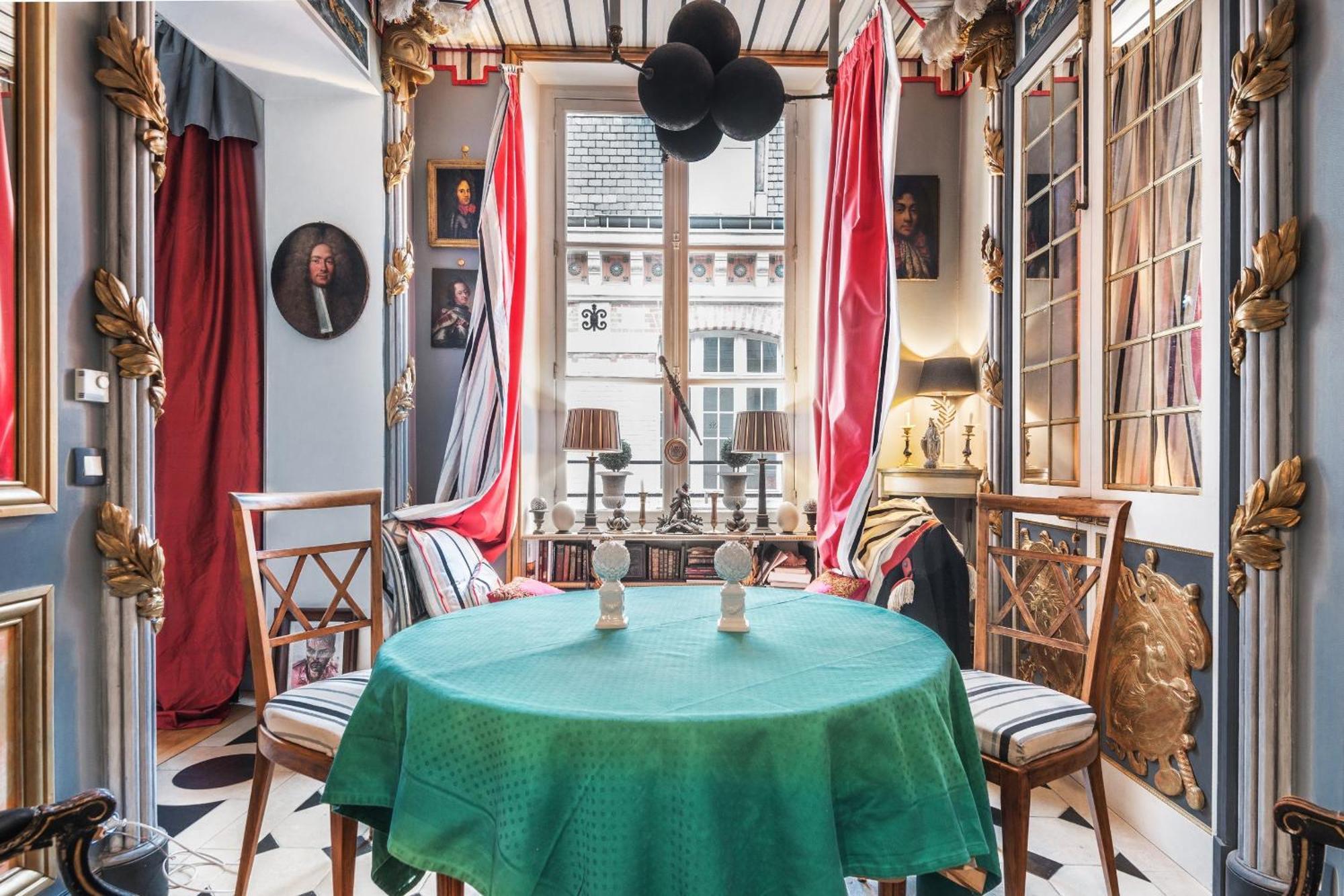 Au Coeur De Paris - Appartement Historique De Madame Du Barry Eksteriør bilde